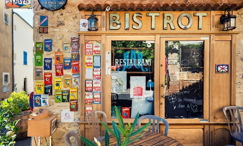 Difference Between a Bistro and Other Restaurants: