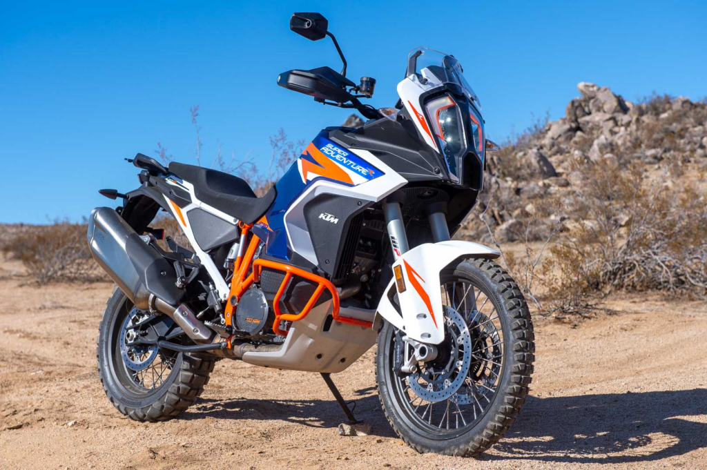 Overview of the KTM 1290 Super Adventure R/S 21-22 61912919000